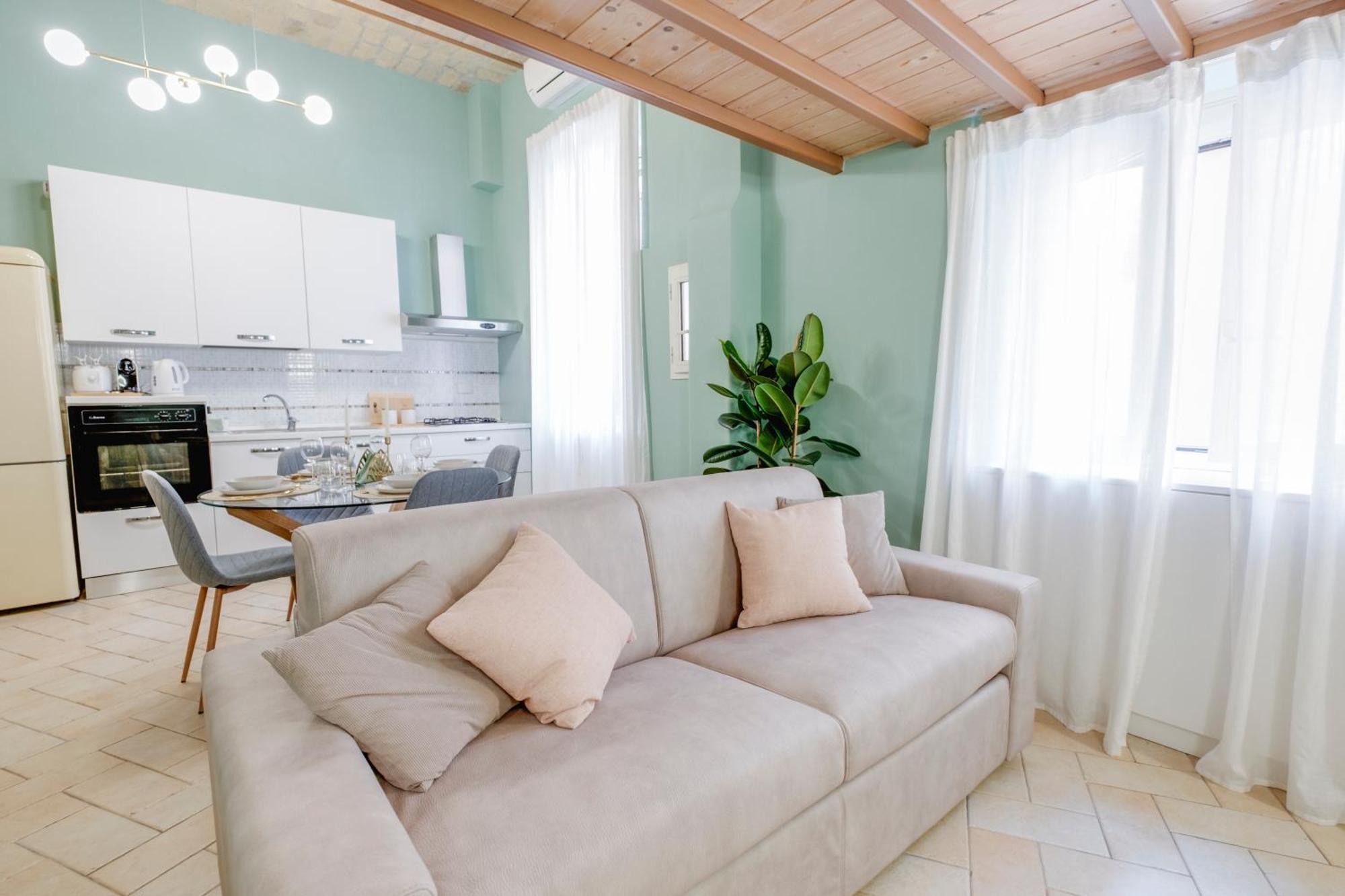 [Colosseo-Termini 5 ✶✶✶✶] Elegante Appartamento Rom Exteriör bild